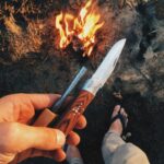 Couteau de survie avec firesteel intégré