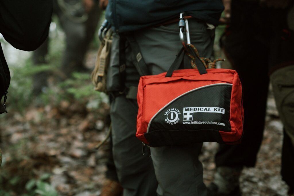 Trousse de premiers secours étanche pour kit inondation